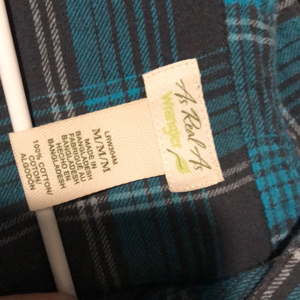 Clothes - Picture 8 of 8